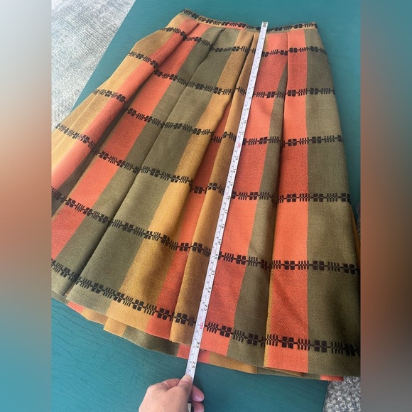 Nelly de Grab Vintage Skirt 100% Virgin Wool Rare Pleated A-Line - Picture 11 of 11